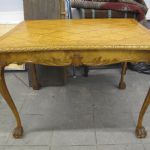 624 1604 COFFEE TABLE